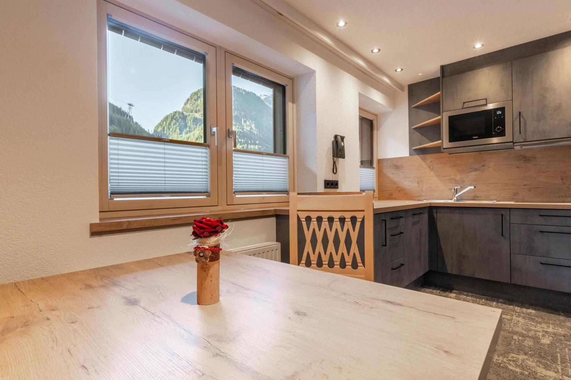 Appartements Kardona イシュグル エクステリア 写真