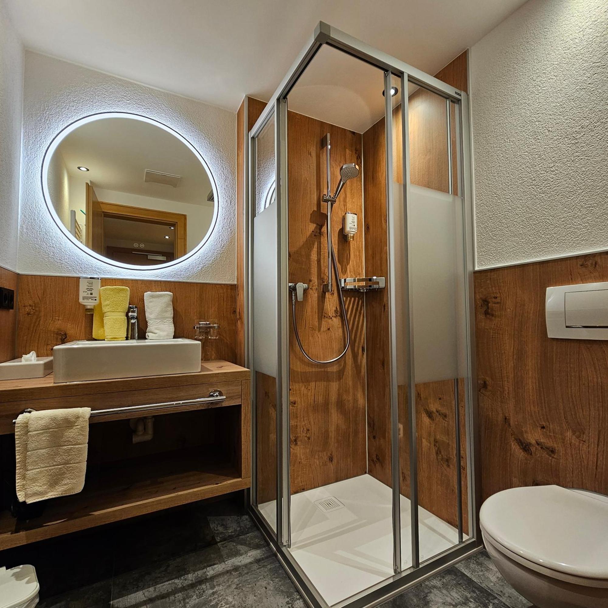Appartements Kardona イシュグル エクステリア 写真